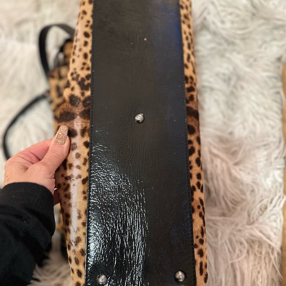 Leopard Print Women's Bag - Picture 7 of 9